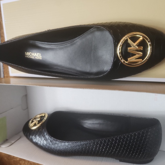 Michael Kors Amanda MK gold Logo Ballet Flats In Black Nitb - Picture 2 of 5